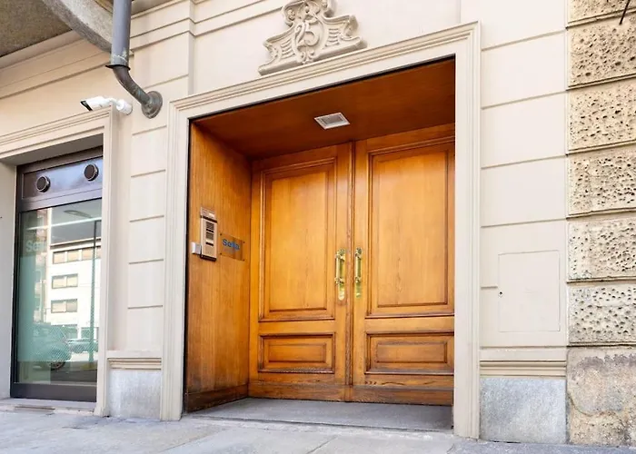 -porta Nuova-alpitour- Elegante Con A-c E Wi-fi * Turin
