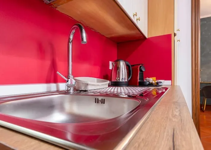 -porta Nuova-alpitour- Elegante Con A-c E Wi-fi Turin